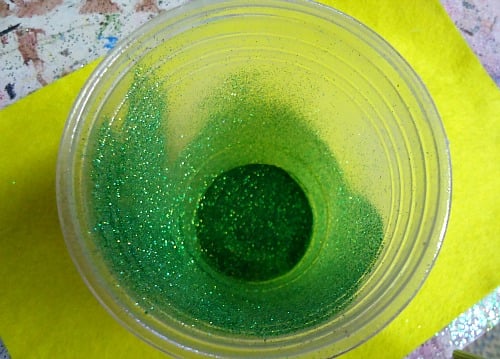 Make A Leprechaun Hat Craft!