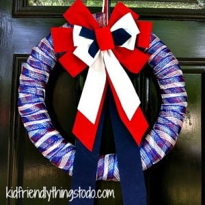 Making A Wreath Out Of A Pool Noodle!