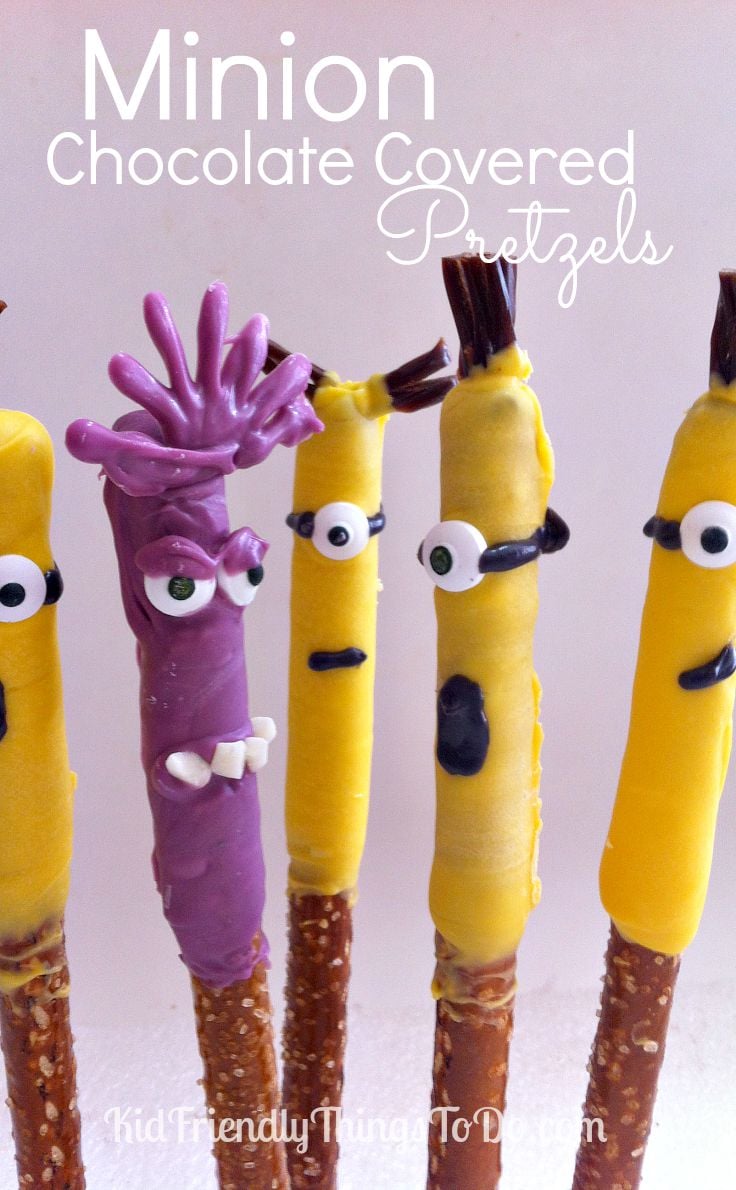 The cutest Minion Chocolate Covered Pretzels - KidFriendlyThingsToDo.com