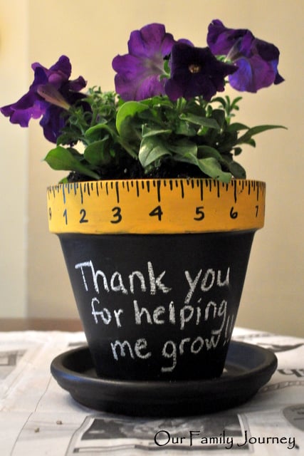 chalkboard painted planter pot for teacher