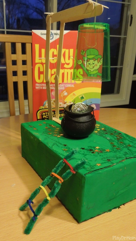 Several leprechaun trap ideas for kids on St. Patrick's Day - www.kidfriendlythingstodo.com