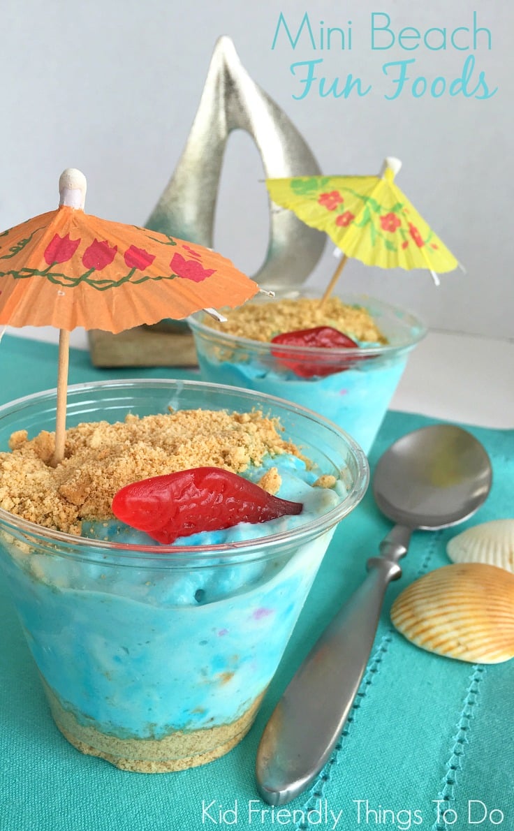 Easy Mini Beach Ice Cream Fun Food - Perfect for Under the Sea, Ocean, and Finding Dory parties - KidFriendlyThingsToDo.com
