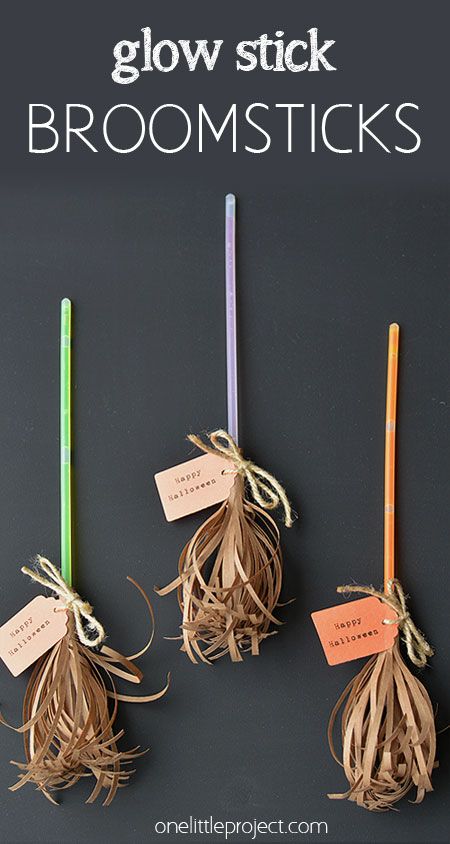 30 + Halloween Crafts and Games for Kids. Great ideas for parties and celebrations - www.kidfriendlythingstodo.com