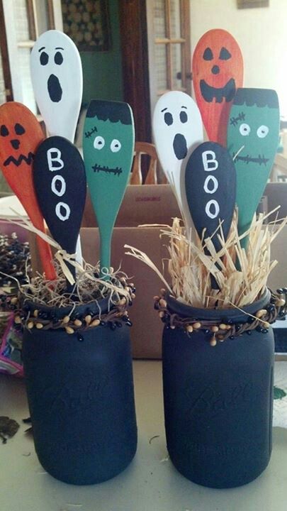 30 + Halloween Crafts and Games for Kids. Great ideas for parties and celebrations - www.kidfriendlythingstodo.com