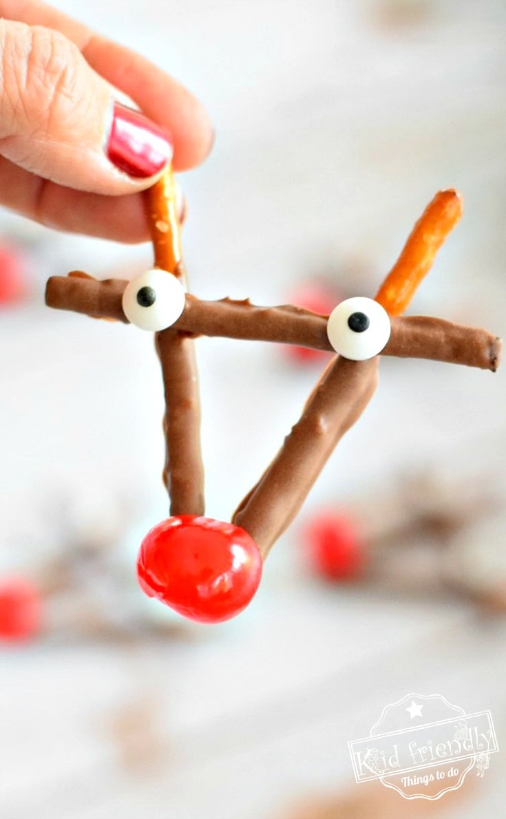 Rudolph Chocolate and Cherry Pretzel Treats for Christmas - easy to make. A fun red cherry nose Rudolph treat for the kids and yummy for everyone! www.kidfriendlythingstodo.com