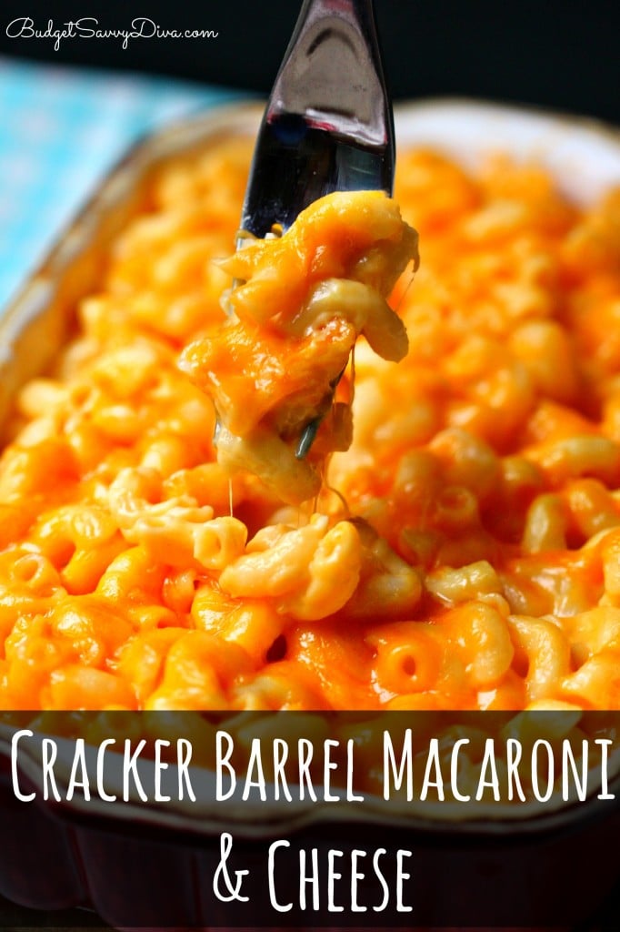 Over 15 of the best Copycat Cracker Barrel Recipes like hashbrown casserole, fried apples, coke cake and delicious biscuits! Yum! www.kidfriendlythingstodo.com