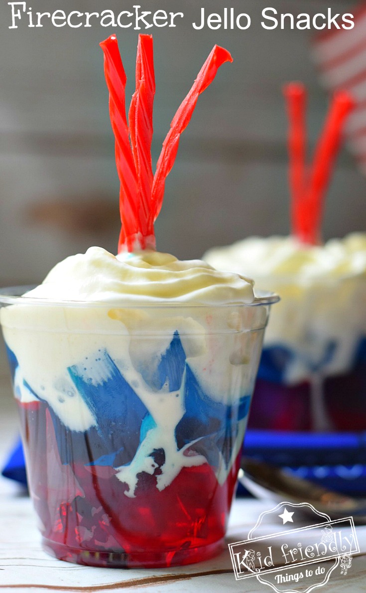 Firecracker Jello Snack dessert. Easy and patriotic fun food treats! www.kidfriendlythingstodo.com Memorial Day, Labor Day, Fourth of July