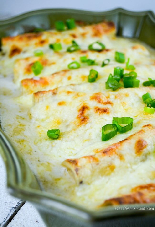 enchilada recipe with sour cream sauce