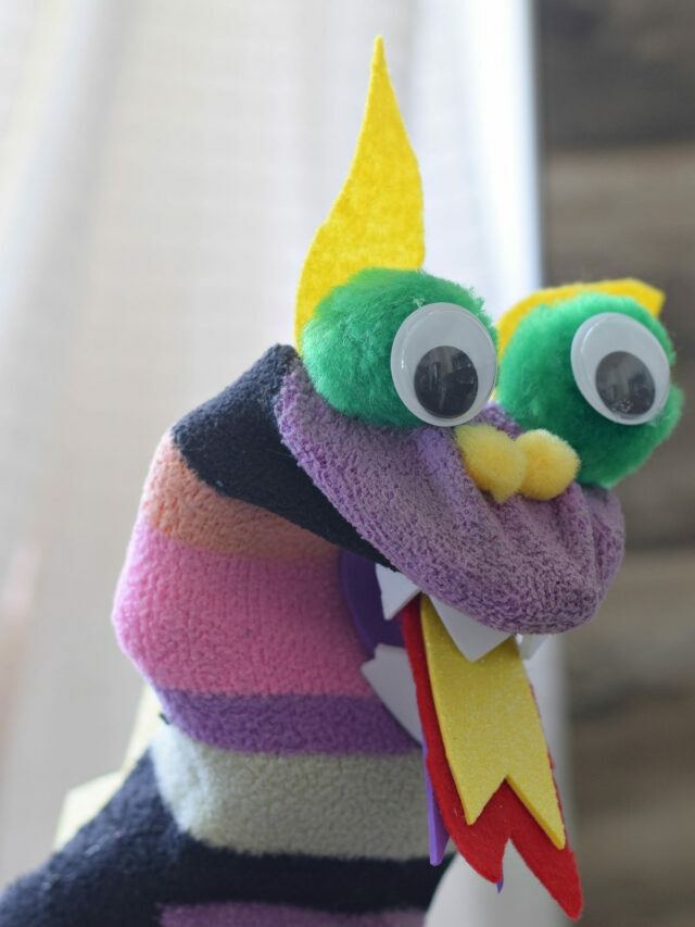 Dragon Sock Puppet – Story