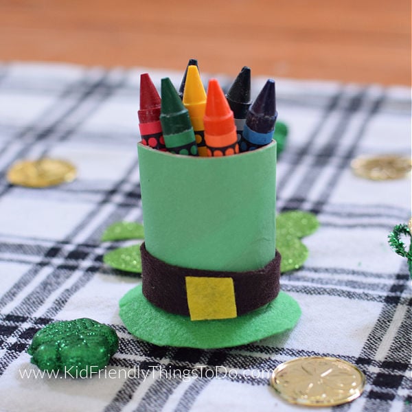 Read more about the article A St. Patrick’s Day Craft & Crayon Holder | Kid Friendly Things To Do