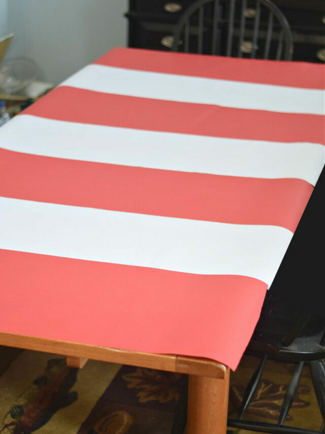 A Cat in The Hat Paper Tablecloth – Story