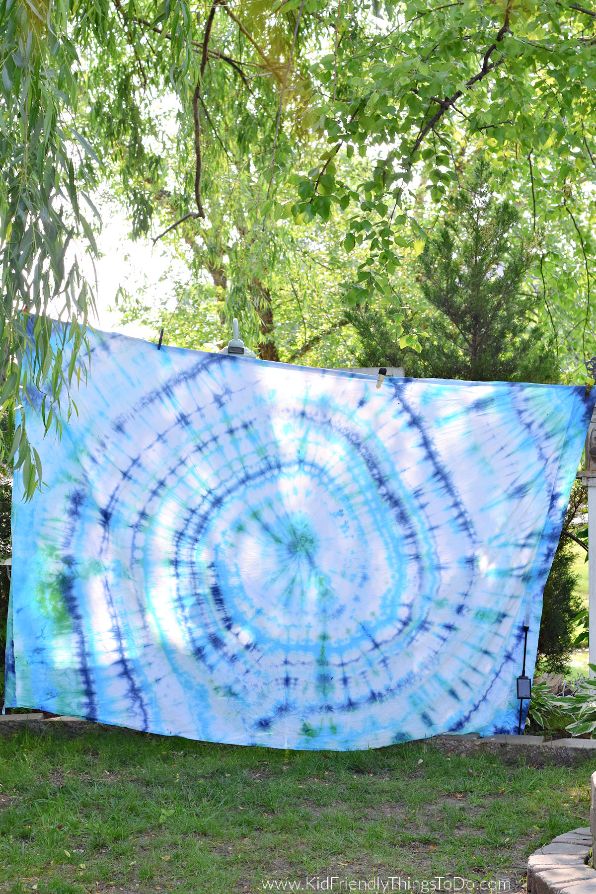 tie-dye sheets