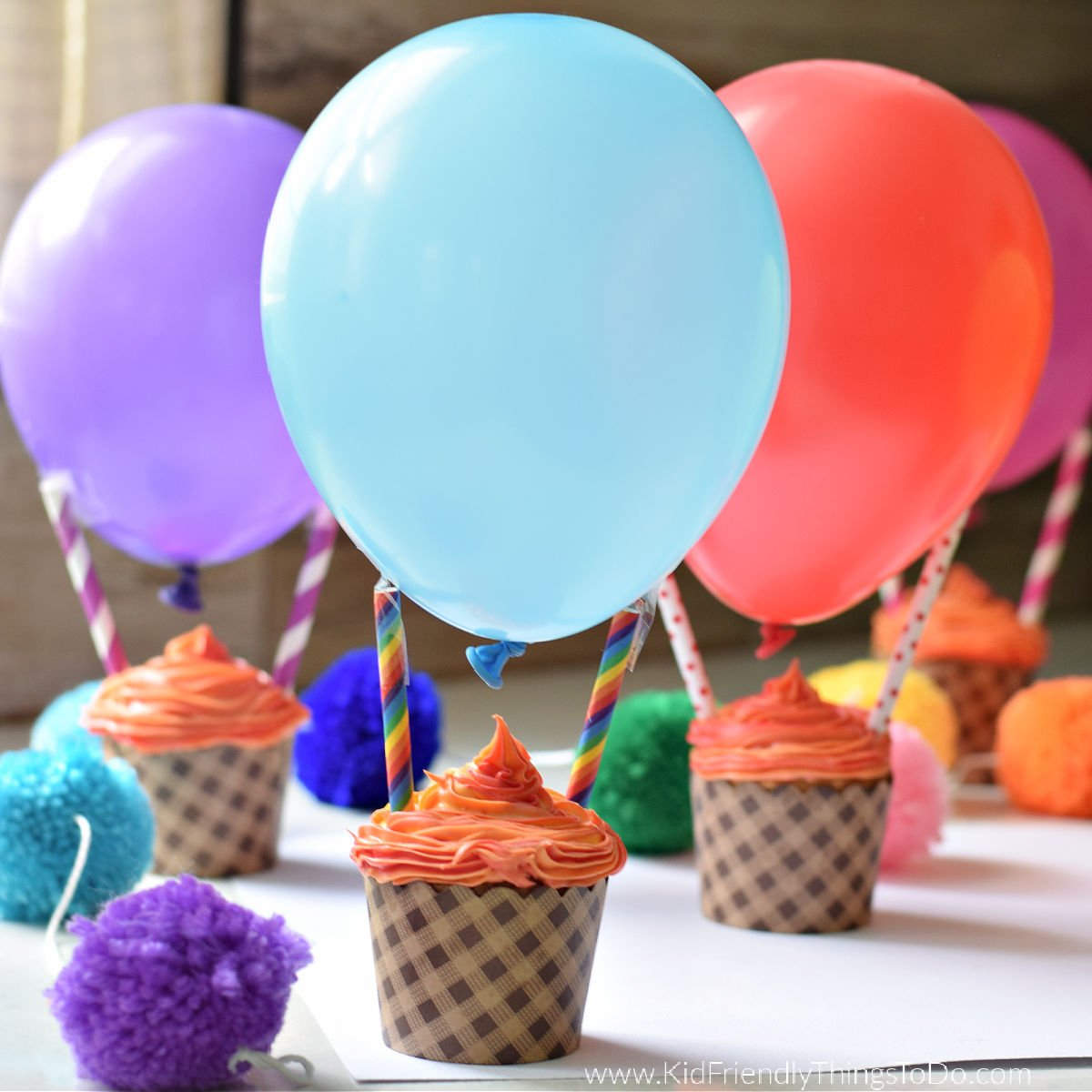 hot air balloon cupcakes