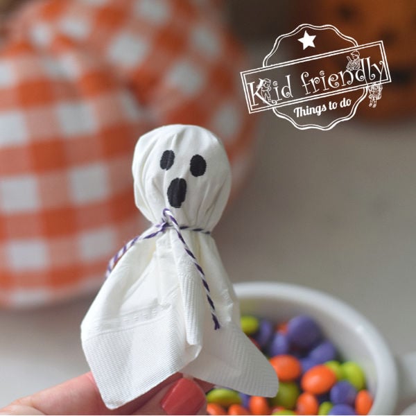 ghost lollipop craft with kids