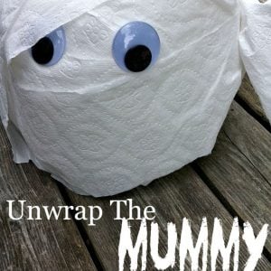 Unwrap the Mummy Game! Perfect for Preschool or Elementary School Halloween parties, or Hotel Transylvania Birthday Parties. You won't believe how easy this is, and how much the kids love unwrapping the toilet paper to find cute prizes!