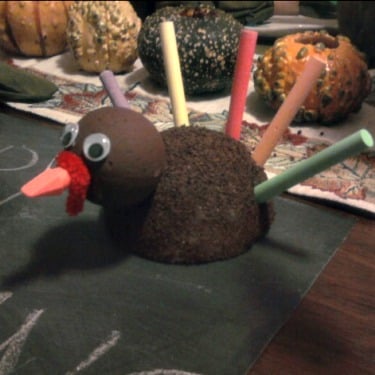 turkey crayon holder