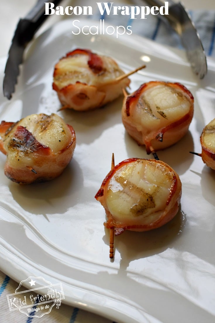 Bacon wrapped scallops with garlic butter