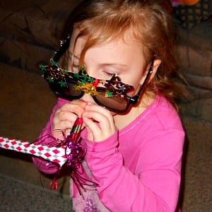 Make Your Own New Years Eve Party Glasses Idea