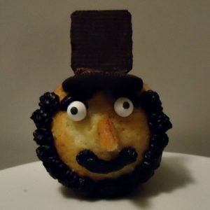 An Abraham Lincoln – President’s Day Cupcake