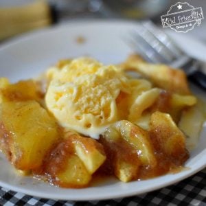 Easy Apple Crisp Dessert Recipe | Kid Friendly Things To Do