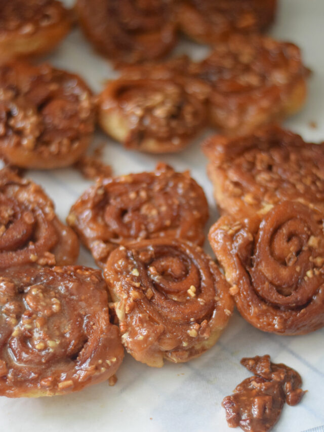 Easy to Make Sticky Buns – Story