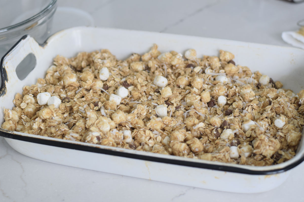 oatmeal bar cookie ingredients in baking pan 