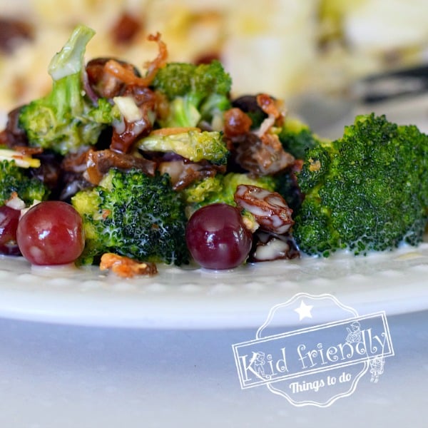 Broccoli Salad Recipe with bacon, grapes and raisins