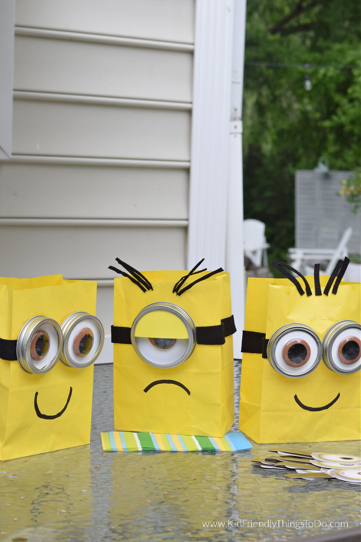 Minion Paper Bags Craft and Party Bags 