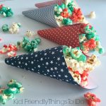 Jello Popcorn is delicious and fun - You can use patriotic colors for Fourth of July, Memorial Day, and Labor Day fun foods - KidFriendlyThingsToDo.com