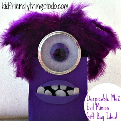 Despicable Me Minion Gift Bag Idea