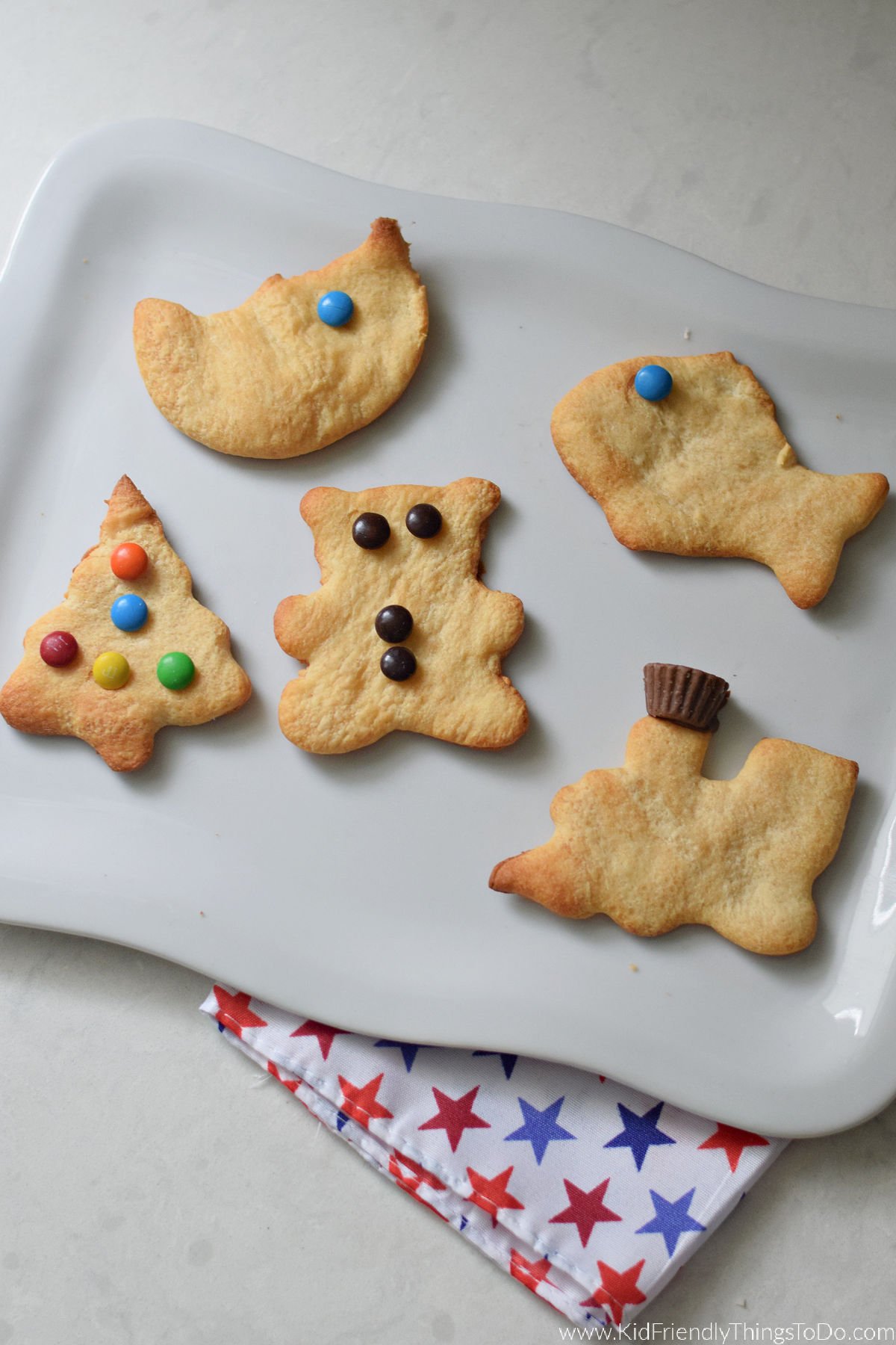 cookie cutter crescent dough shapes 