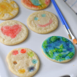 cropped-DSC_0310.JPG-vertical-painted-cookies-with-earth.jpg