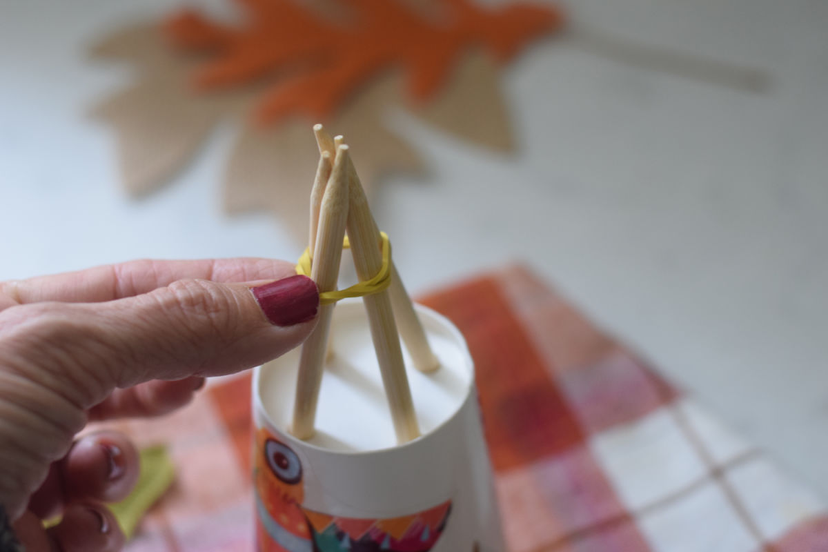 making paper cup teepee 