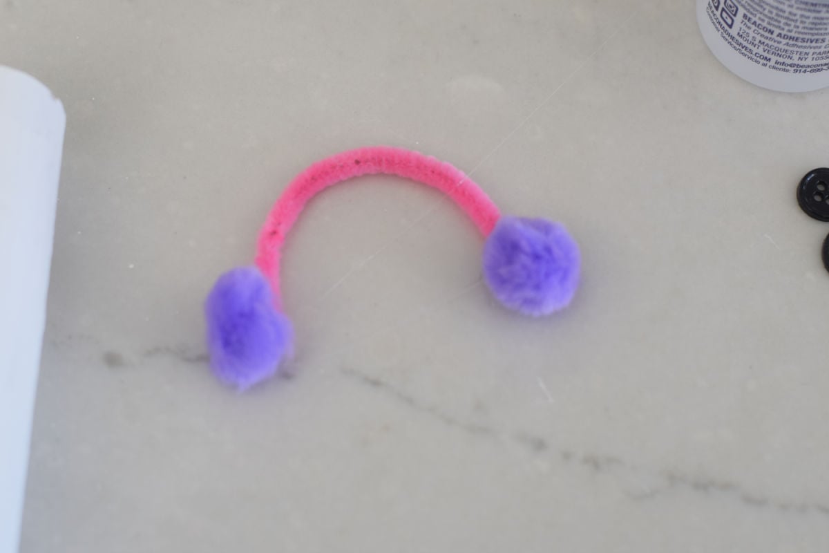 pipe cleaner ear muffs 