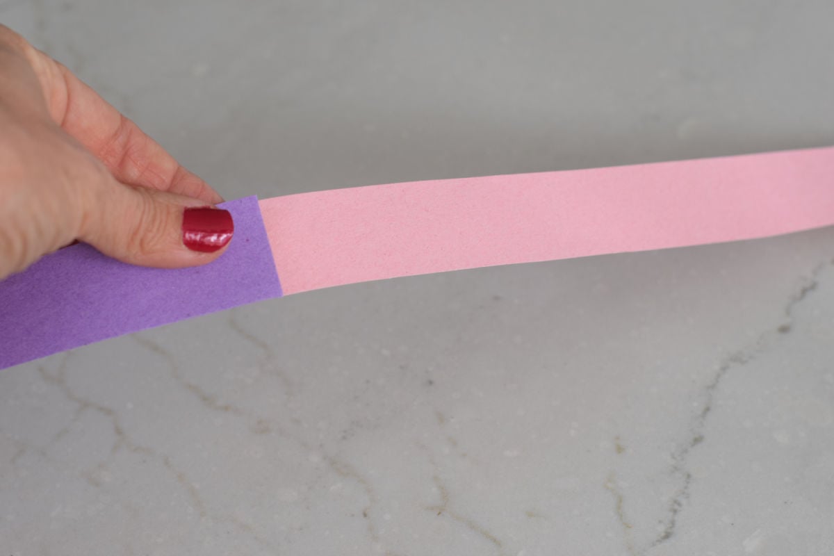 construction paper strip