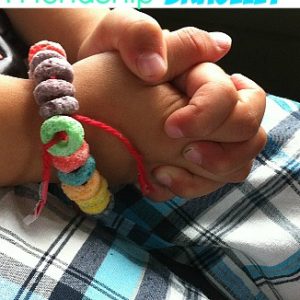 Read more about the article A Fruit Loop Friendship Bracelet – Kid Friendly Things To Do