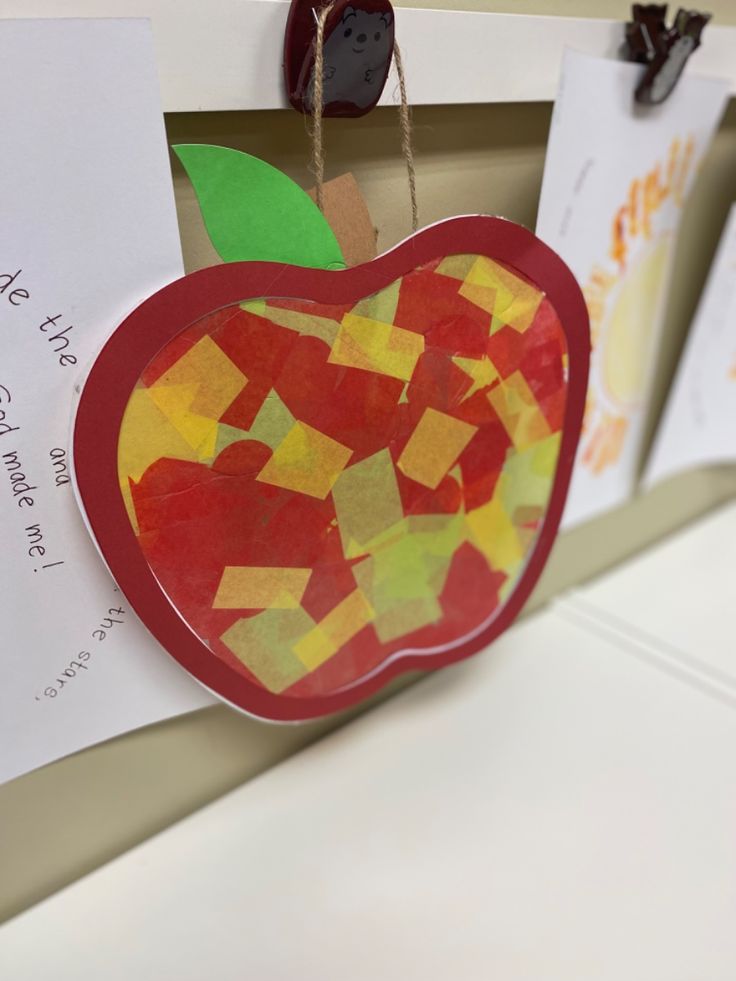 apple suncatcher craft 