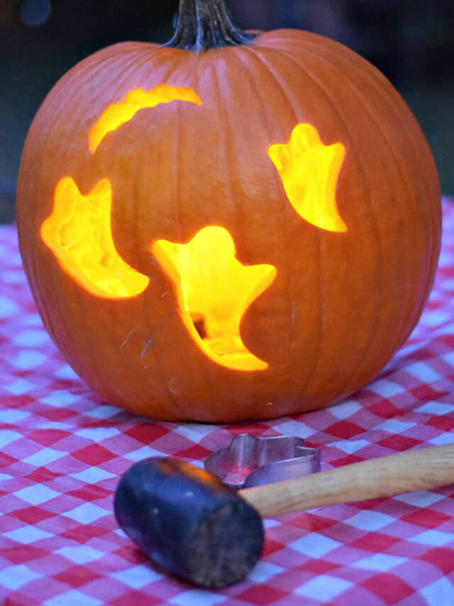 cookie cutter and mallet pumpkin carving