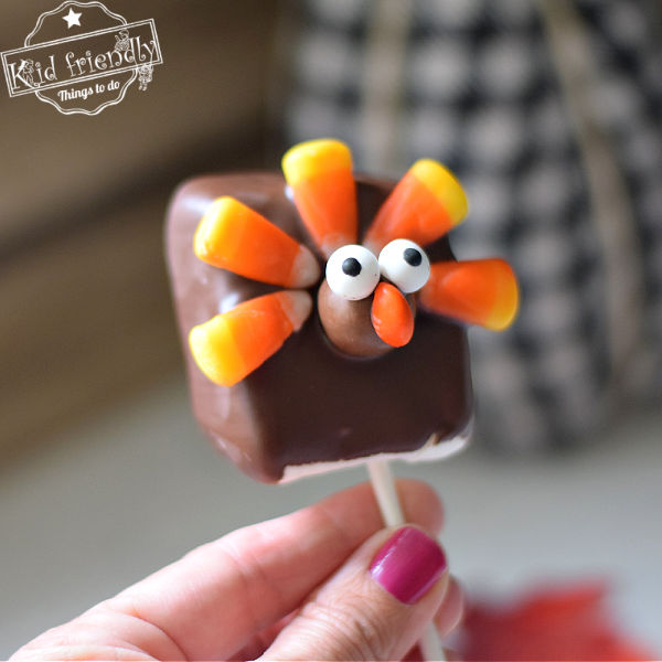 Thanksgiving Turkey Marshmallow Lollipops