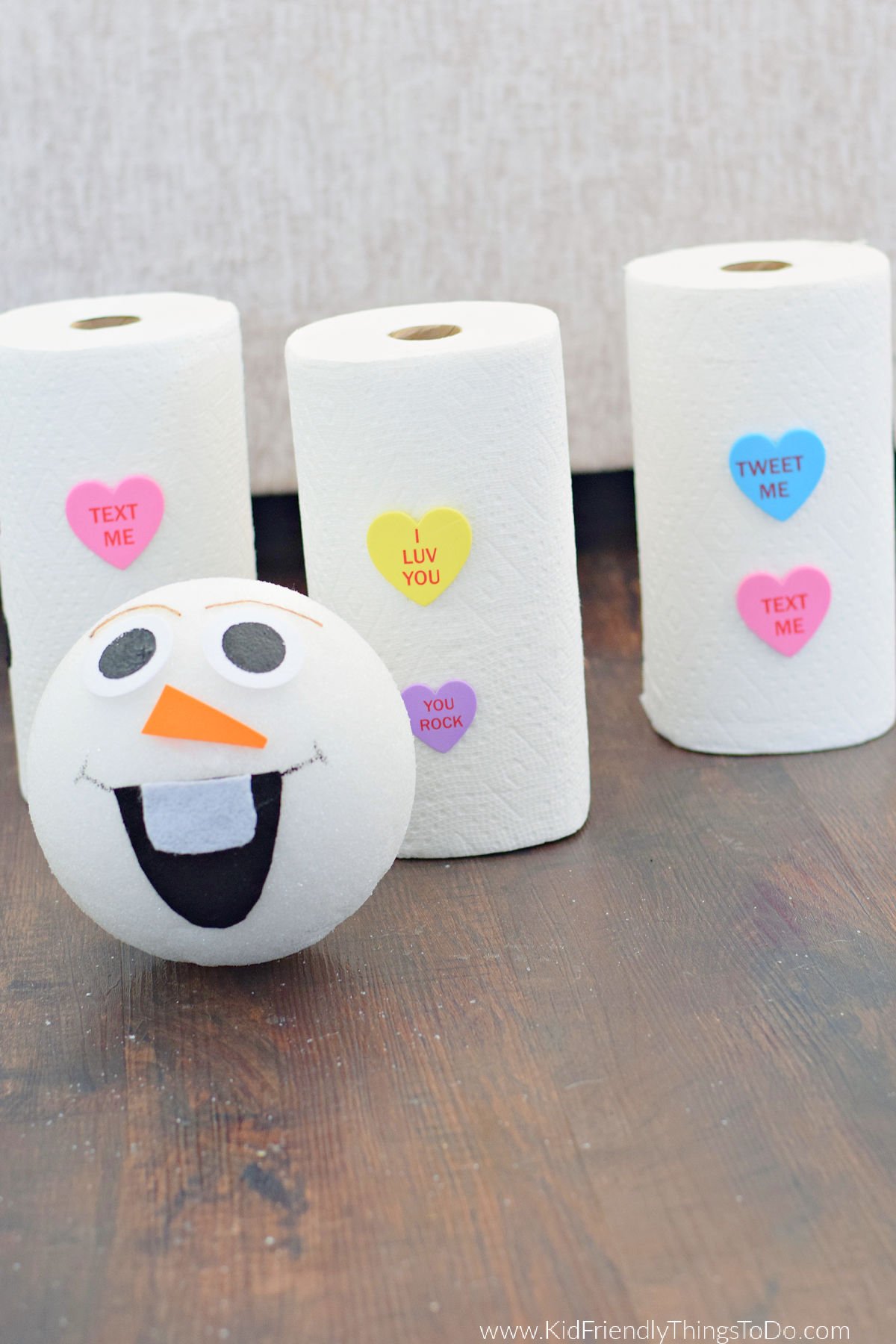 Valentine's Day Olaf Bowling Game 