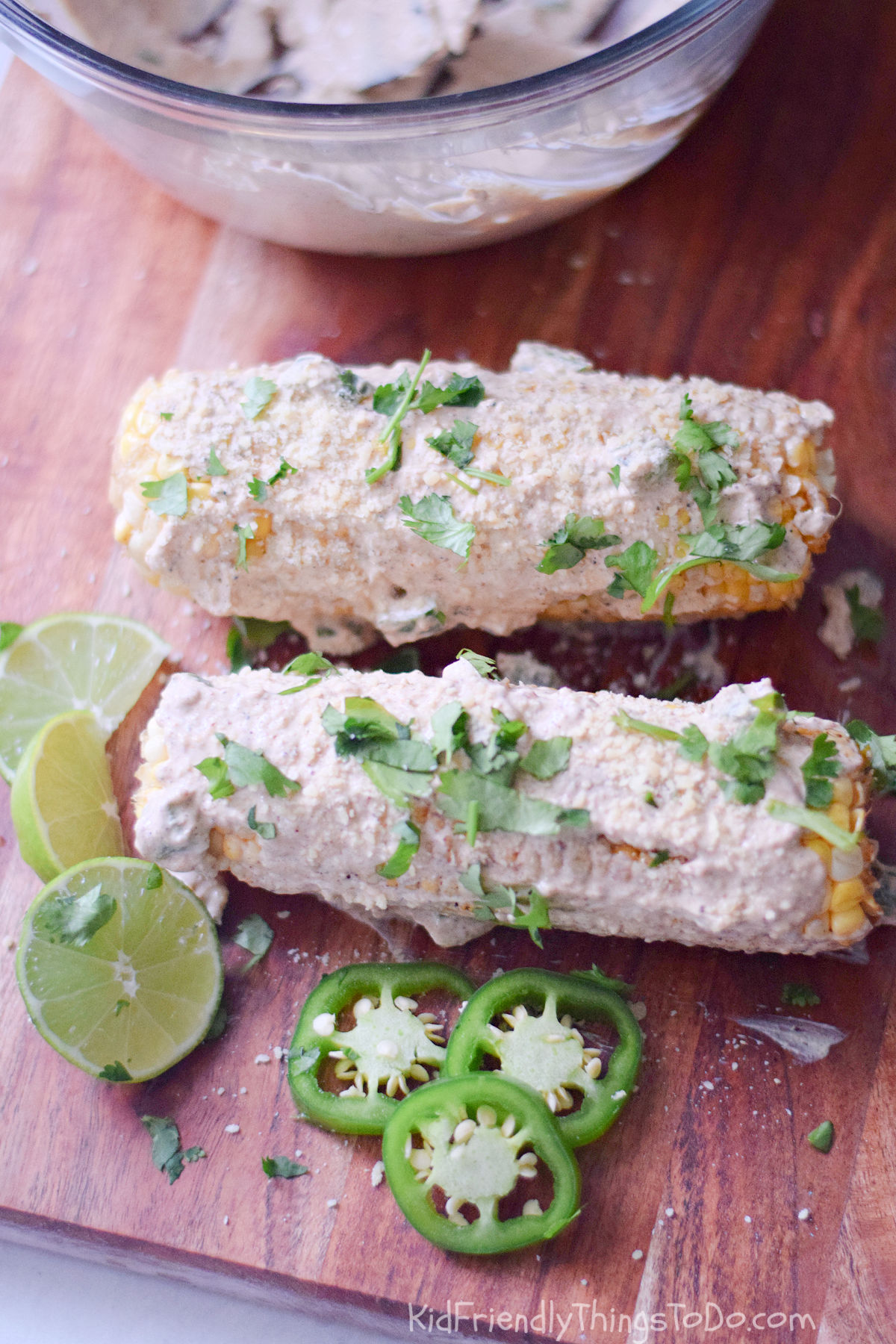 Mexican Street Corn (Elote) Recipe – Easy Grilled Corn with Cream Sauce