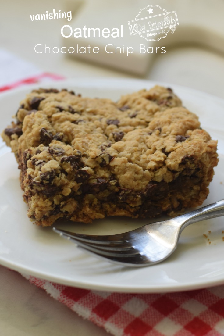 Vanishing Oatmeal Chocolate Chip Cookie Bar Recipe