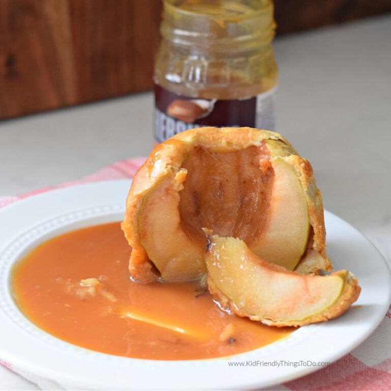 caramel apple slices