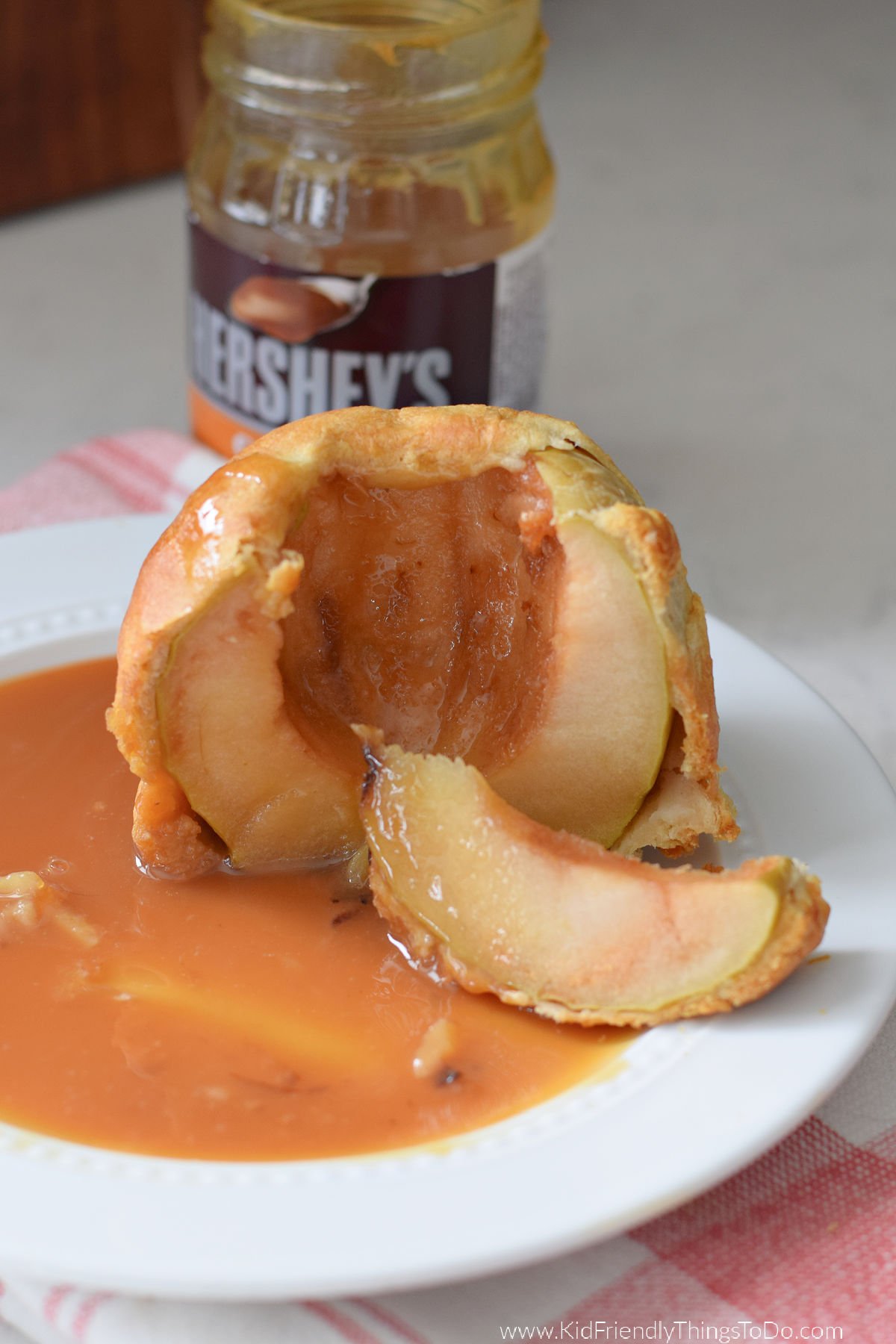 caramel apple slices