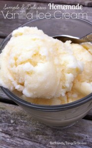 Read more about the article Simple & Delicious Homemade Country Vanilla Ice Cream
