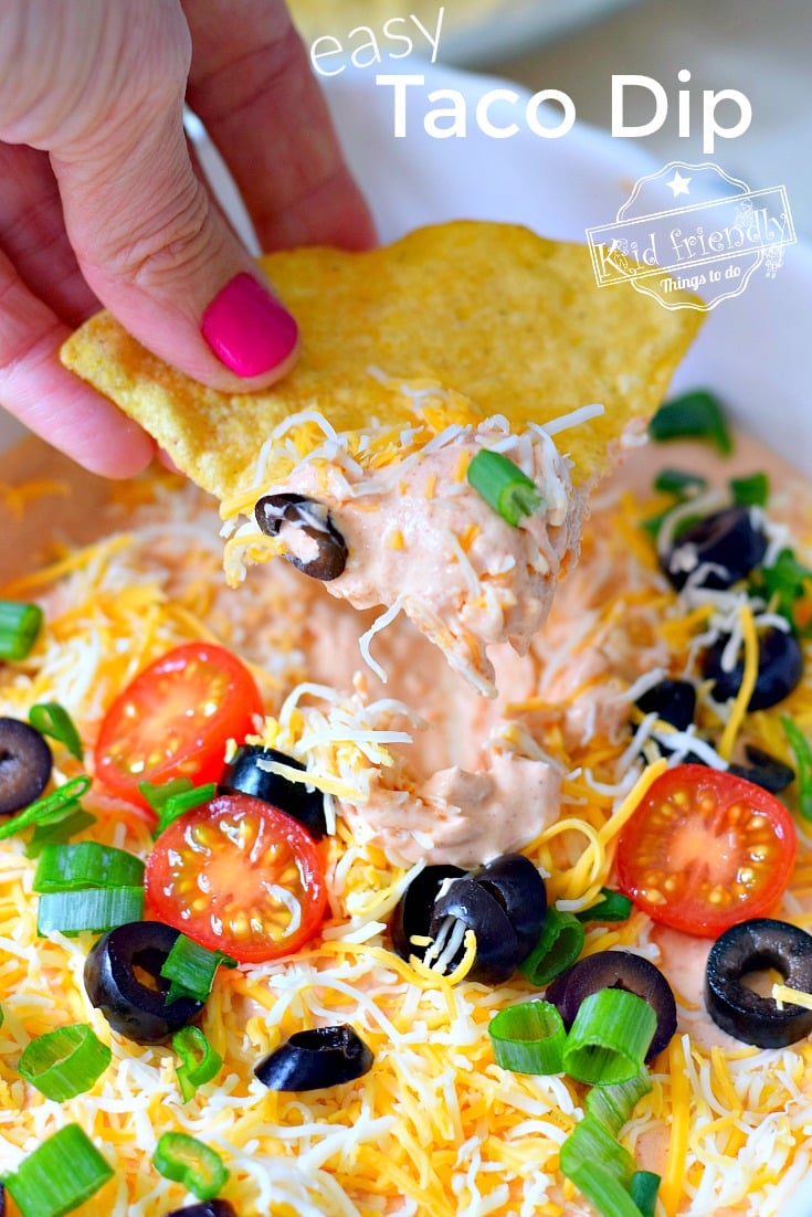 Easy Taco Dip Cream Cheese and Salsa (Quick and Easy to Make) with ...