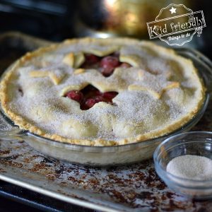 Mom’s Classic Fresh Cherry Pie Recipe | Kid Friendly Things To Do