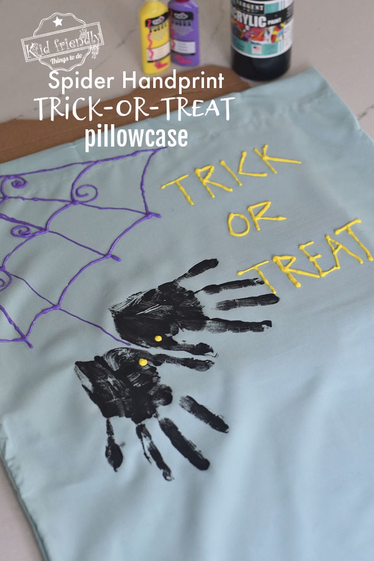 Halloween trick-or-treat bag