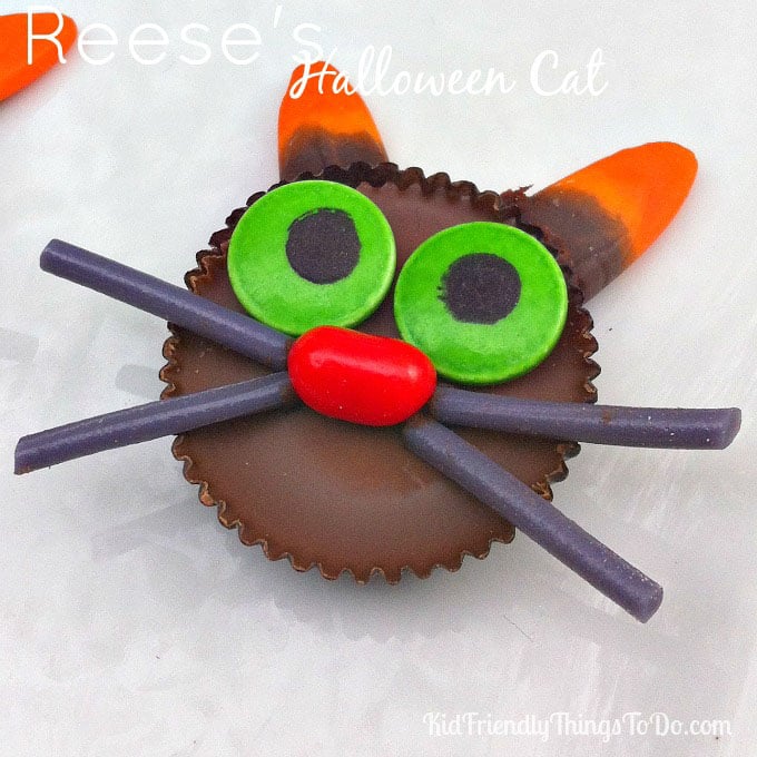 You are currently viewing Reese’s Simple To Make Halloween Cats