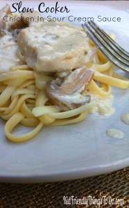 Slow Cooker Chicken In Sour Cream Sauce Recipe - sour cream, mushrooms, pasta, and chicken! A winning combination! Yum! - KidFriendlyThingsToDo.com